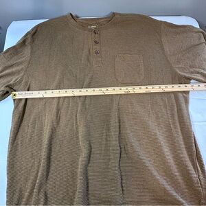 Men's Brown Short-Sleeve Henley with Chest Pocket - Unbranded